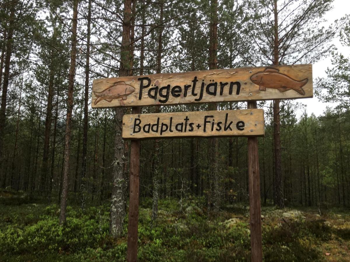 Villa Granhede -Sjoelaege Med Badtunna, Eldstad Med Mera Torsby Eksteriør billede
